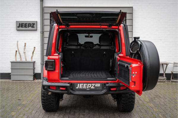 Jeep Wrangler Unlimited 2.0T - Method velgen 20" - Liftkit - Dakrek - stalen V&A bumper