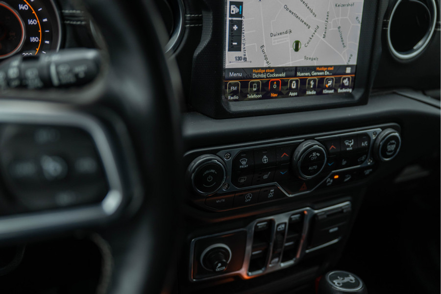 Jeep Wrangler Unlimited 2.0T - Method velgen 20" - Liftkit - Dakrek - stalen V&A bumper