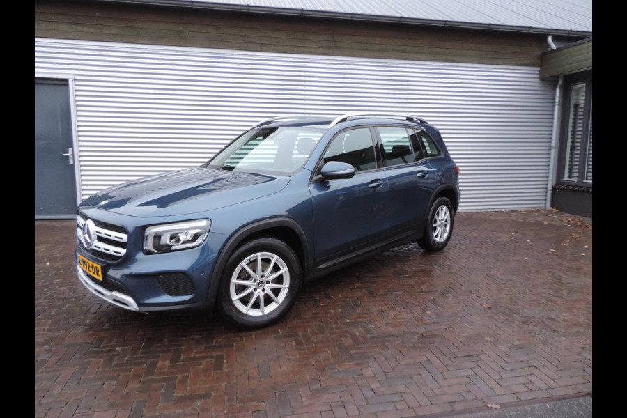 Mercedes-Benz Glb 180 Business Solution