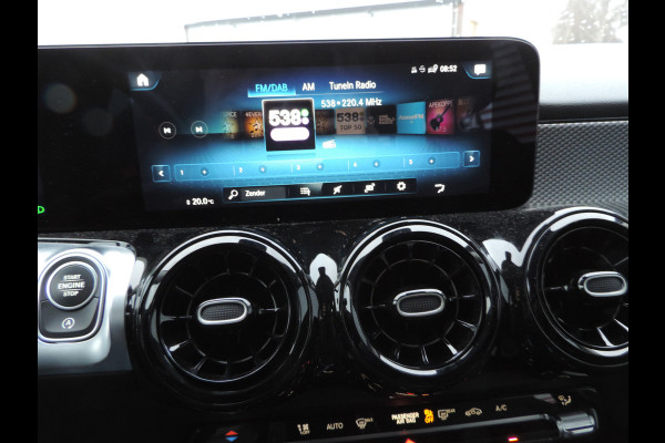 Mercedes-Benz Glb 180 Business Solution