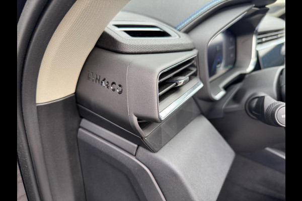 Lynk & Co 01 1.5 Bomvol Black Edition 261PK 360°Camera