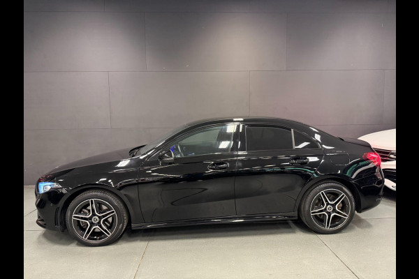 Mercedes-Benz A-Klasse 250 e AMG PREMIUM SFEERVERL/V-COCKPIT/NAVI/DAB/LED/CARPLAY/CRUISE///