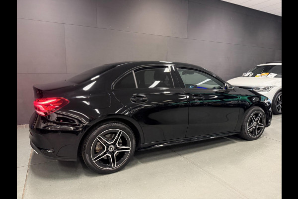Mercedes-Benz A-Klasse 250 e AMG PREMIUM SFEERVERL/V-COCKPIT/NAVI/DAB/LED/CARPLAY/CRUISE///