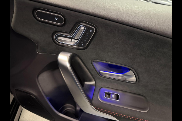 Mercedes-Benz A-Klasse 250 e AMG PREMIUM SFEERVERL/V-COCKPIT/NAVI/DAB/LED/CARPLAY/CRUISE///