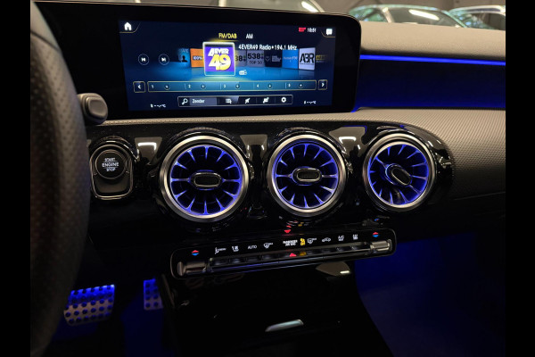 Mercedes-Benz A-Klasse 250 e AMG PREMIUM SFEERVERL/V-COCKPIT/NAVI/DAB/LED/CARPLAY/CRUISE///