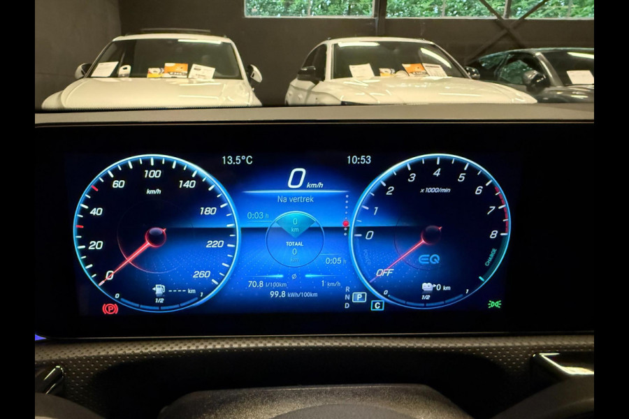 Mercedes-Benz A-Klasse 250 e AMG PREMIUM SFEERVERL/V-COCKPIT/NAVI/DAB/LED/CARPLAY/CRUISE///