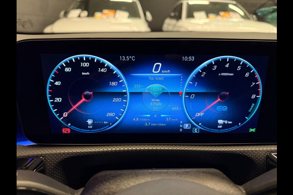 Mercedes-Benz A-Klasse 250 e AMG PREMIUM SFEERVERL/V-COCKPIT/NAVI/DAB/LED/CARPLAY/CRUISE///