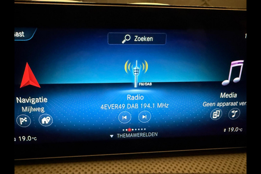 Mercedes-Benz A-Klasse 250 e AMG PREMIUM SFEERVERL/V-COCKPIT/NAVI/DAB/LED/CARPLAY/CRUISE///