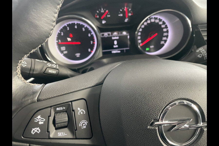Opel Astra Sports Tourer 1.2 Business Elegance Airco - Cruise control - Parkeersensoren voor en achter - Achteruitrijcamera - Navigatie - Bluetooth - Keyless start and entry - Start/stop systeem - Stuur leder - Stuur multifunctioneel