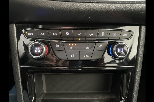 Opel Astra Sports Tourer 1.2 Business Elegance Airco - Cruise control - Parkeersensoren voor en achter - Achteruitrijcamera - Navigatie - Bluetooth - Keyless start and entry - Start/stop systeem - Stuur leder - Stuur multifunctioneel