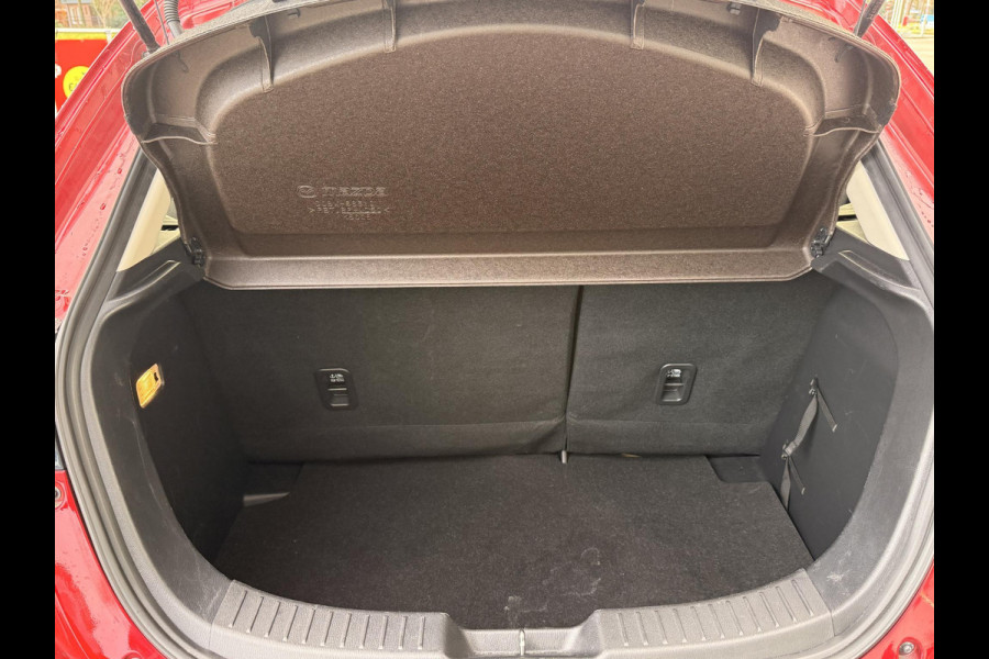 Mazda 2 1.5 e-SkyActiv-G 90 Homura | CAMERA | APPLE CARPLAY & ANDROID AUTO | 4-SEIZOENSBANDEN |