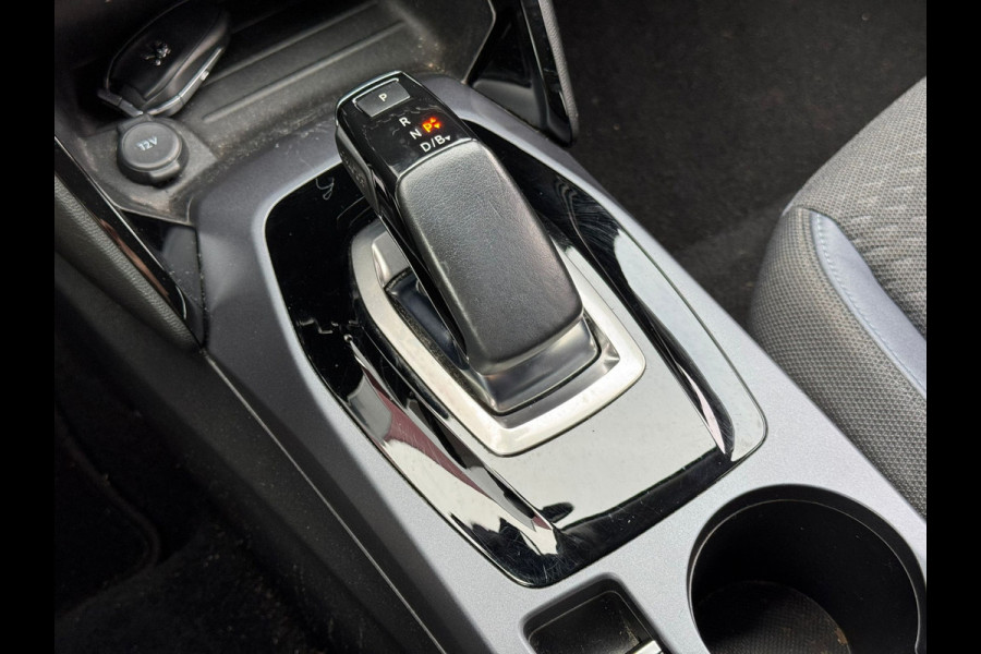 Peugeot e-2008 EV Allure 50 kWh