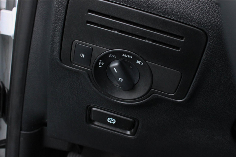 Mercedes-Benz Vito 163PK LANG JB-EDITION FULL BLACK / AMG / SPOILER / VERLAGINGSVEREN / NAVIGATIE / SIDE-BARS / FULL / NAVI