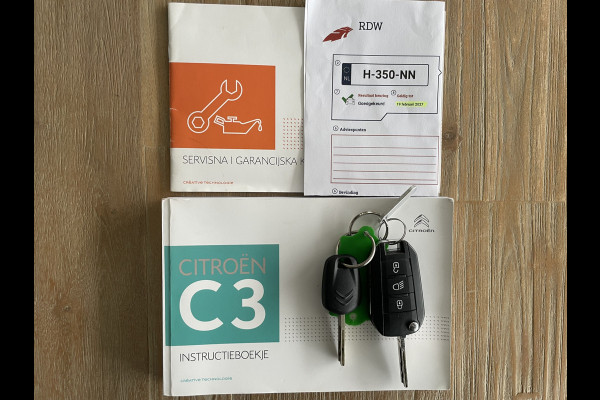 Citroën C3 1.2 PureTech S&S Feel Edition Airco - Cruise control - Parkeersensoren achter - Navigatiesysteem - Mistlampen voor - Bluetooth - Start/stop systeem - stuur multifunctioneel