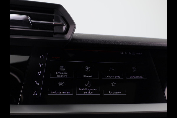 Audi A3 Sportback 35 TFSI S edition 150pk | Panoramadak | Navigatie |Lichtmetalen velgen | Climatronic