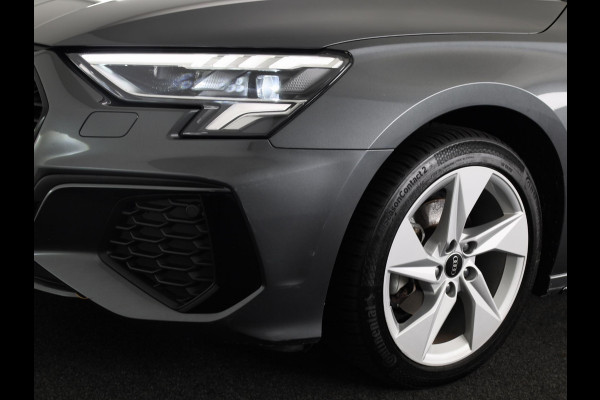Audi A3 Sportback 35 TFSI S edition 150pk | Panoramadak | Navigatie |Lichtmetalen velgen | Climatronic