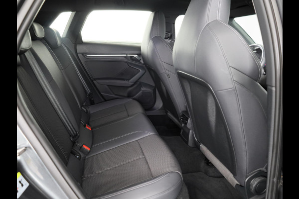 Audi A3 Sportback 35 TFSI S edition 150pk | Panoramadak | Navigatie |Lichtmetalen velgen | Climatronic