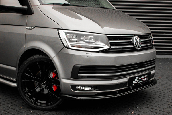 Volkswagen Transporter 2.0 TDI L2H1 150PK / APPLE CARPLAY / VERLAAGD / LEDEREN BEKLEDING / FULL BLACK / TREKAAK / SPOILER / CRUISE