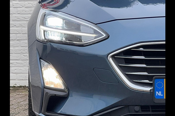 Ford FOCUS Wagon 1.0 EcoBoost Adaptive cruise Full LED Climate control Keyless Navi Winterpack Apple / Android B&O
