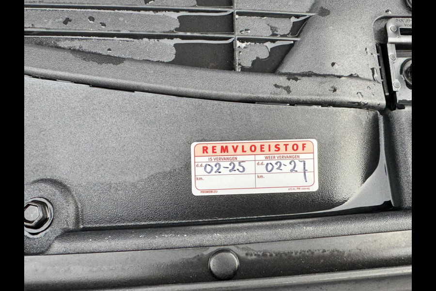 Ford FOCUS Wagon 1.0 EcoBoost Adaptive cruise Full LED Climate control Keyless Navi Winterpack Apple / Android B&O