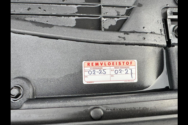 Ford FOCUS Wagon 1.0 EcoBoost Adaptive cruise Full LED Climate control Keyless Navi Winterpack Apple / Android B&O