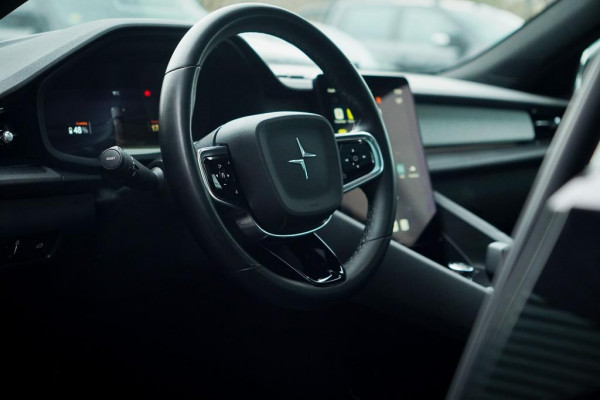 Polestar 2 Long Range Dual Motor Launch Edition 78kWh / Glasdak / BLIS / Trekhaak / Incl BTW