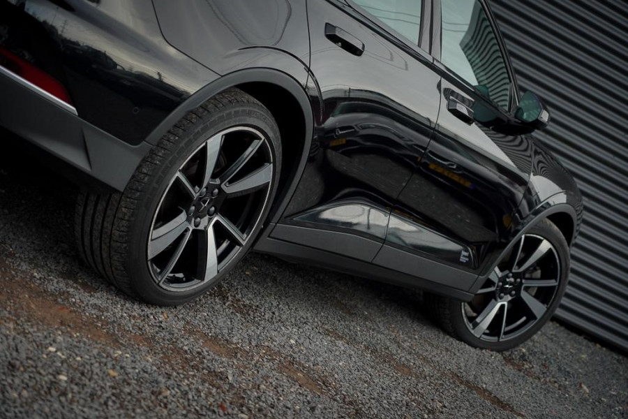 Polestar 2 Long Range Dual Motor Launch Edition 78kWh / Glasdak / BLIS / Trekhaak / Incl BTW