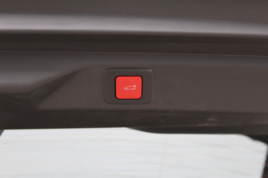 Peugeot 3008 1.2 Hybrid GT | Navigatie | Led | Camera | Climate | Adaptieve cruise