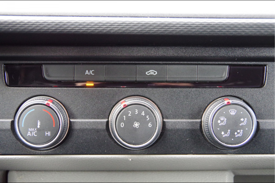 Volkswagen Transporter 2.0 TDI L2 3-ZITS, AUT. LED, CAMERA, CRUISE, CARPLAY, BUMPERS IN KLEUR