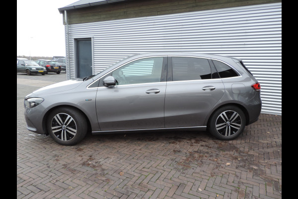 Mercedes-Benz B-Klasse 250 e Business Solution Luxury Limited panoramadak trekhaak