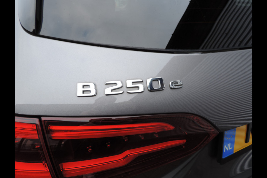 Mercedes-Benz B-Klasse 250 e Business Solution Luxury Limited panoramadak trekhaak