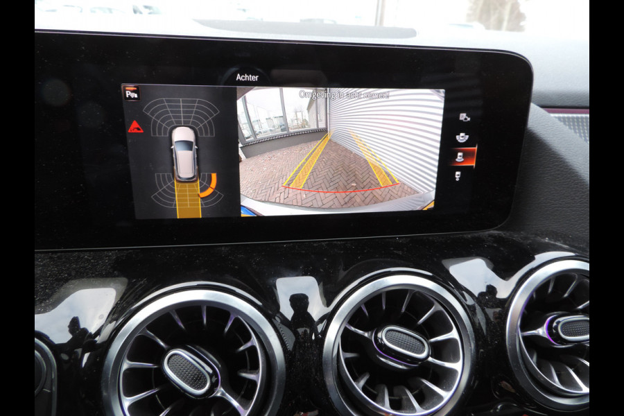 Mercedes-Benz B-Klasse 250 e Business Solution Luxury Limited panoramadak trekhaak