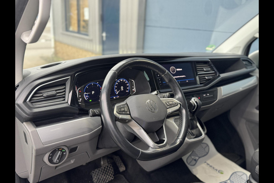 Volkswagen Transporter 2.0 TDI L2H1 30 DC DUBBEL CABINE / VIRTUAL COCKPIT / AUTOMAAT / CARPLAY / BULLI