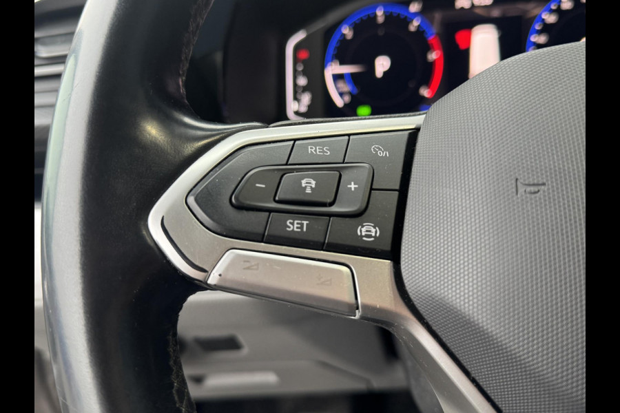 Volkswagen Transporter 2.0 TDI L2H1 30 DC DUBBEL CABINE / VIRTUAL COCKPIT / AUTOMAAT / CARPLAY / BULLI