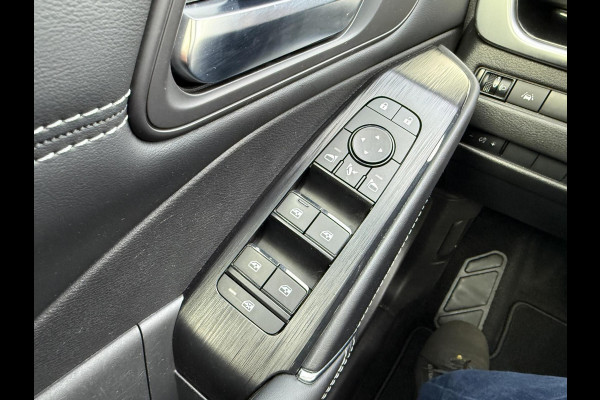 Nissan QASHQAI 1.5 e-Power Business Design PANORAMADAK 360 adaptive cruise