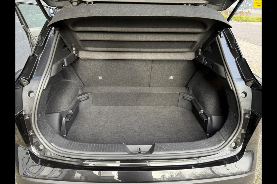 Nissan QASHQAI 1.5 e-Power Business Design PANORAMADAK 360 adaptive cruise