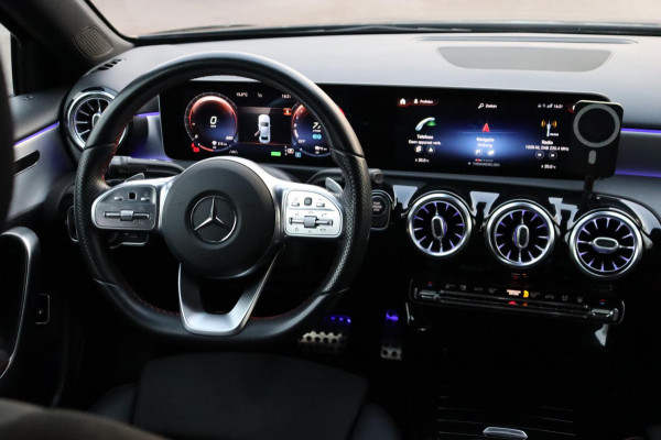 Mercedes-Benz A-Klasse 250 e Bus. Sol. AMG Limited org.NL camera afn.trekhaak