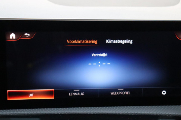 Mercedes-Benz A-Klasse 250 e Bus. Sol. AMG Limited org.NL camera afn.trekhaak