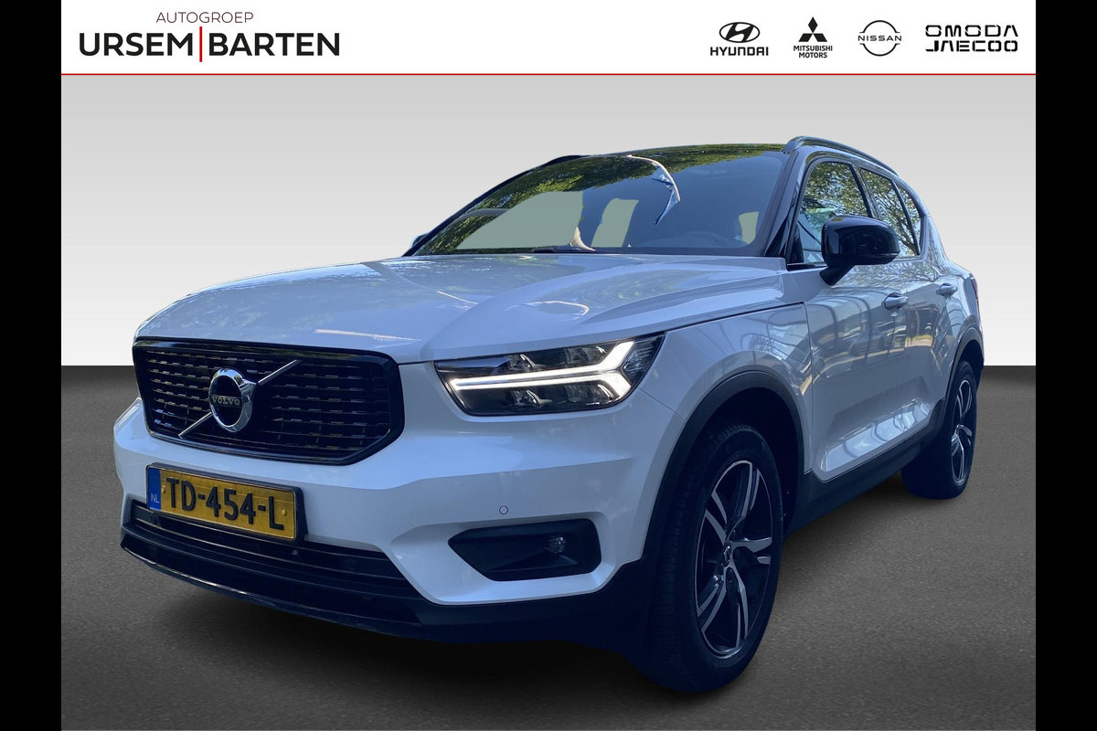 Volvo XC40 2.0 T4 R-Design | elektrisch wegklapbare trekhaak