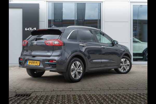 Kia e-Niro ExecutiveLine 64 kWh Dealeronderhouden | Stoel en stuur verwarming | Navigatie | Apple/Android auto |