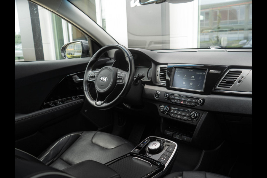 Kia e-Niro ExecutiveLine 64 kWh Dealeronderhouden | Stoel en stuur verwarming | Navigatie | Apple/Android auto |