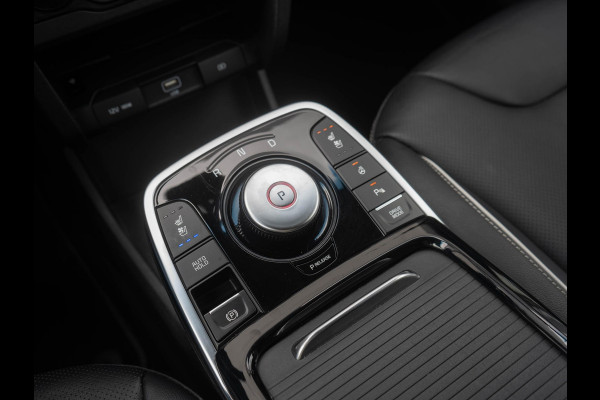 Kia e-Niro ExecutiveLine 64 kWh Dealeronderhouden | Stoel en stuur verwarming | Navigatie | Apple/Android auto |