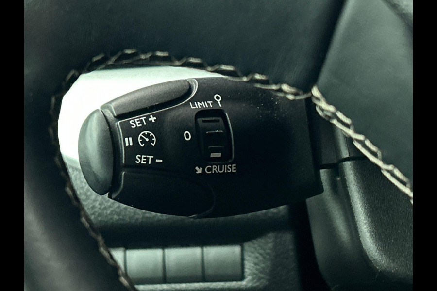 Opel Vivaro 145 pk 2.0 CDTI L3H1 Dubbele Cabine Edition Automaat Trekhaak Cruise Control Navigatie Carplay