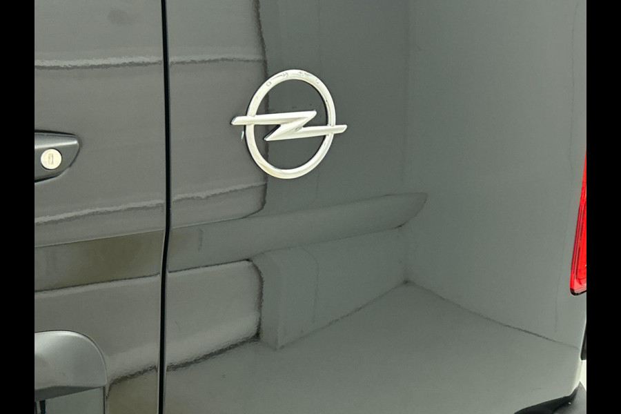Opel Vivaro 145 pk 2.0 CDTI L3H1 Dubbele Cabine Edition Automaat Trekhaak Cruise Control Navigatie Carplay