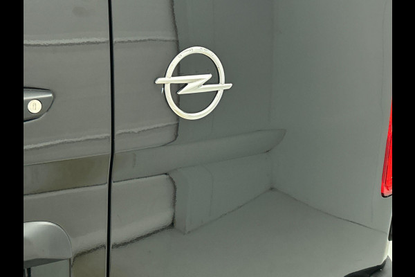 Opel Vivaro 145 pk 2.0 CDTI L3H1 Dubbele Cabine Edition Automaat Trekhaak Cruise Control Navigatie Carplay
