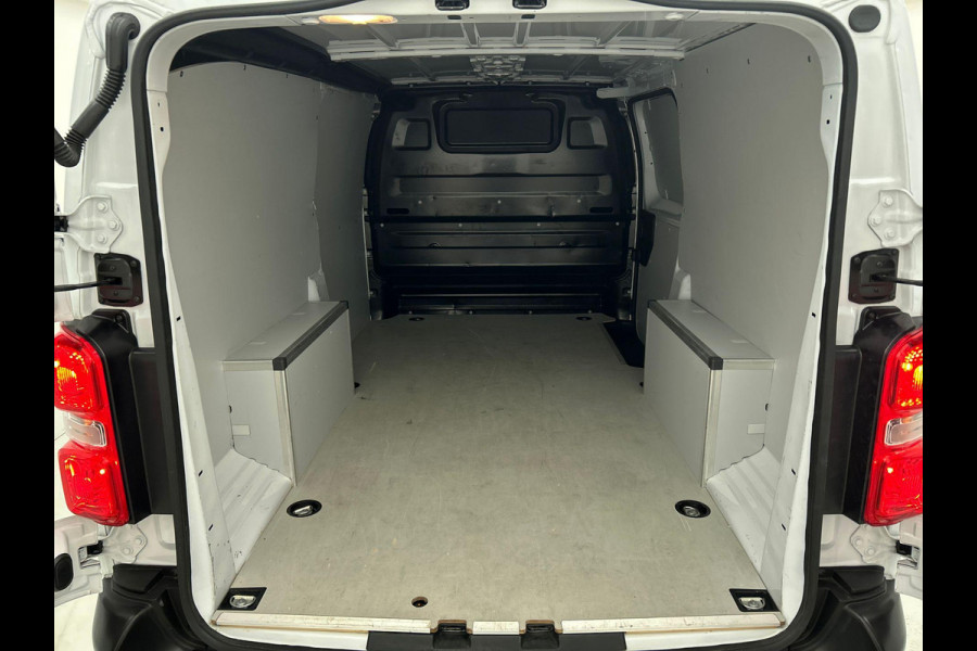 Opel Vivaro 145PK L3 Edition Automaat Airco Navi Trekhaak Airco Cruise Control Trekhaak Side-bars