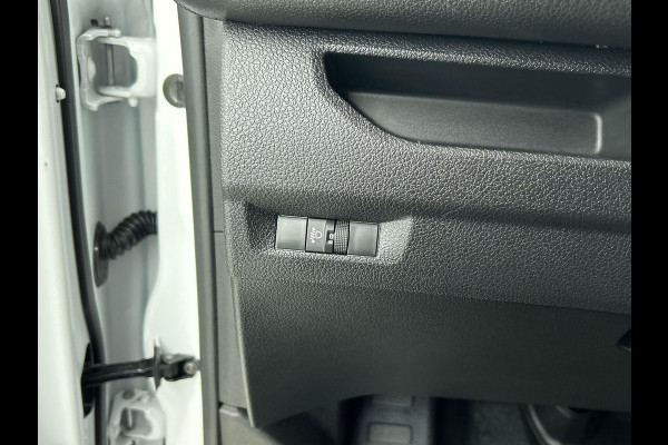 Opel Vivaro 145PK L3 Edition Automaat Airco Navi Trekhaak Airco Cruise Control Trekhaak Side-bars