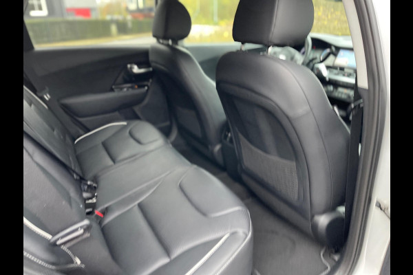 Kia e-Niro ExecutiveLine 64 kWh BEV Elektrisch APPEL-CARPLAY LEER NAVIGATIE CAMERA