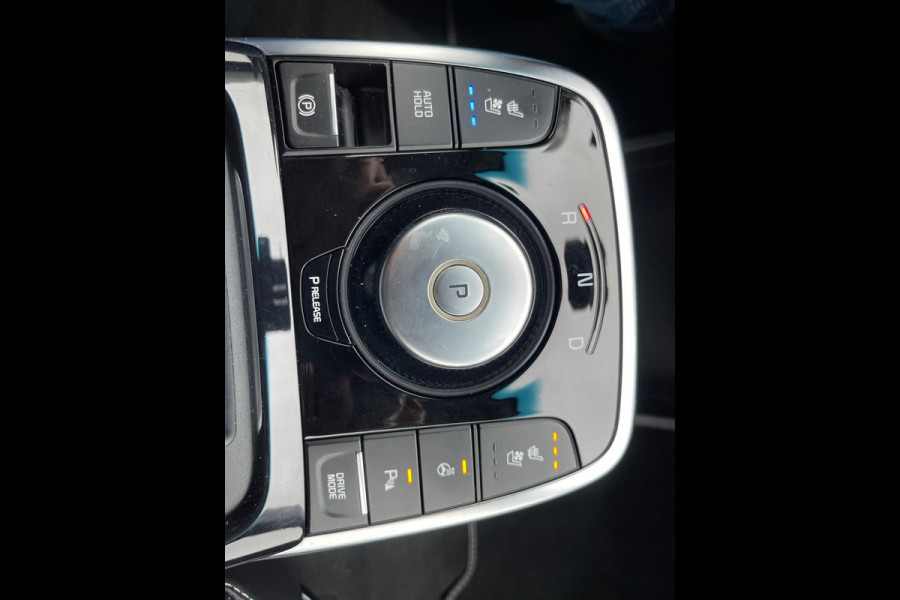 Kia e-Niro ExecutiveLine 64 kWh BEV Elektrisch APPEL-CARPLAY LEER NAVIGATIE CAMERA