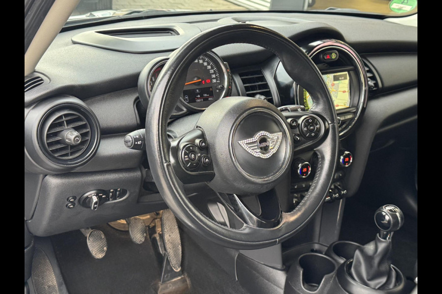 MINI Mini 1.2 One Salt 5Drs - Navigatie I Airco I PDC I Sport velgen I Comfort pakket I Dealer onderhouden